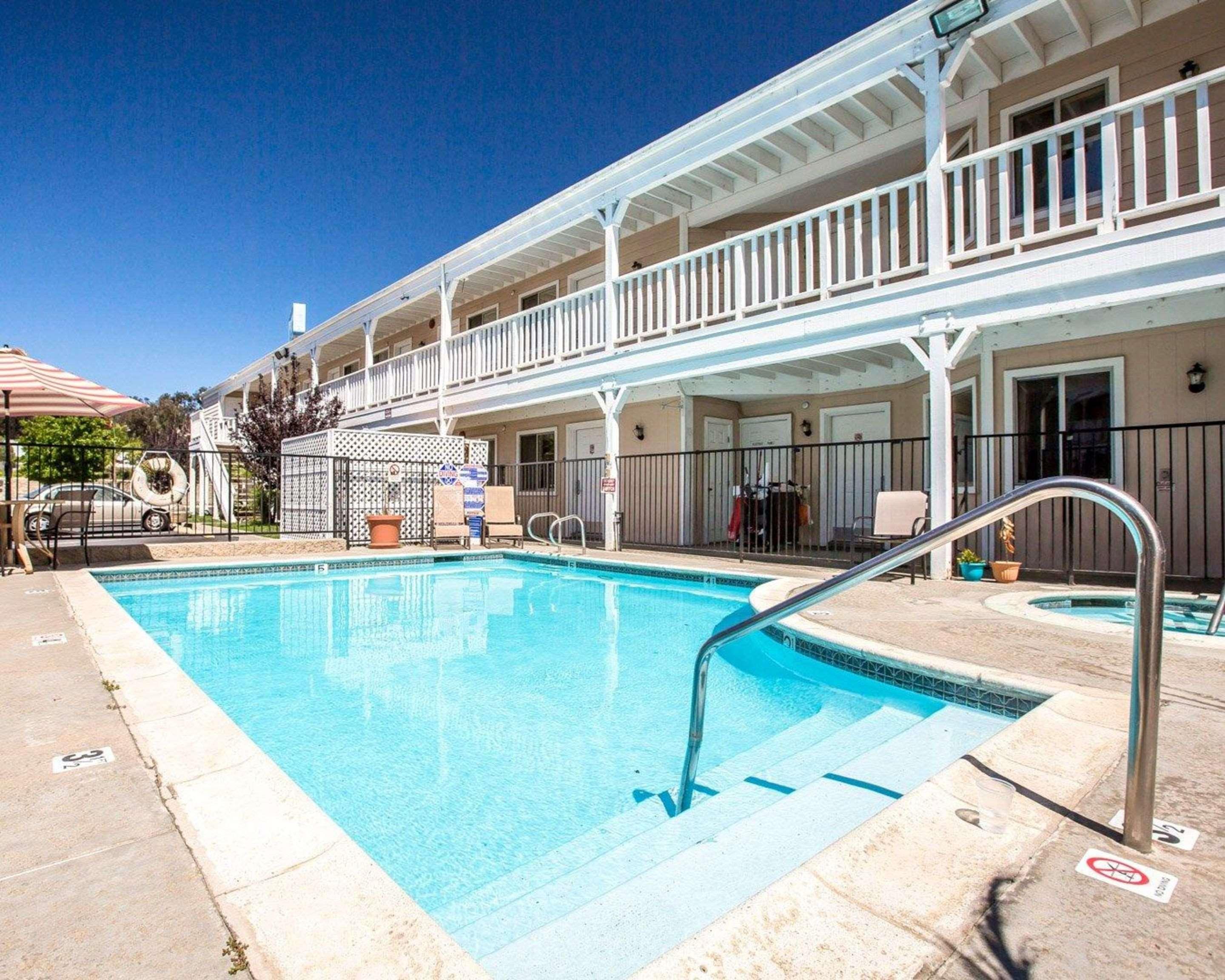 Rodeway Inn Old Town Temecula Esterno foto