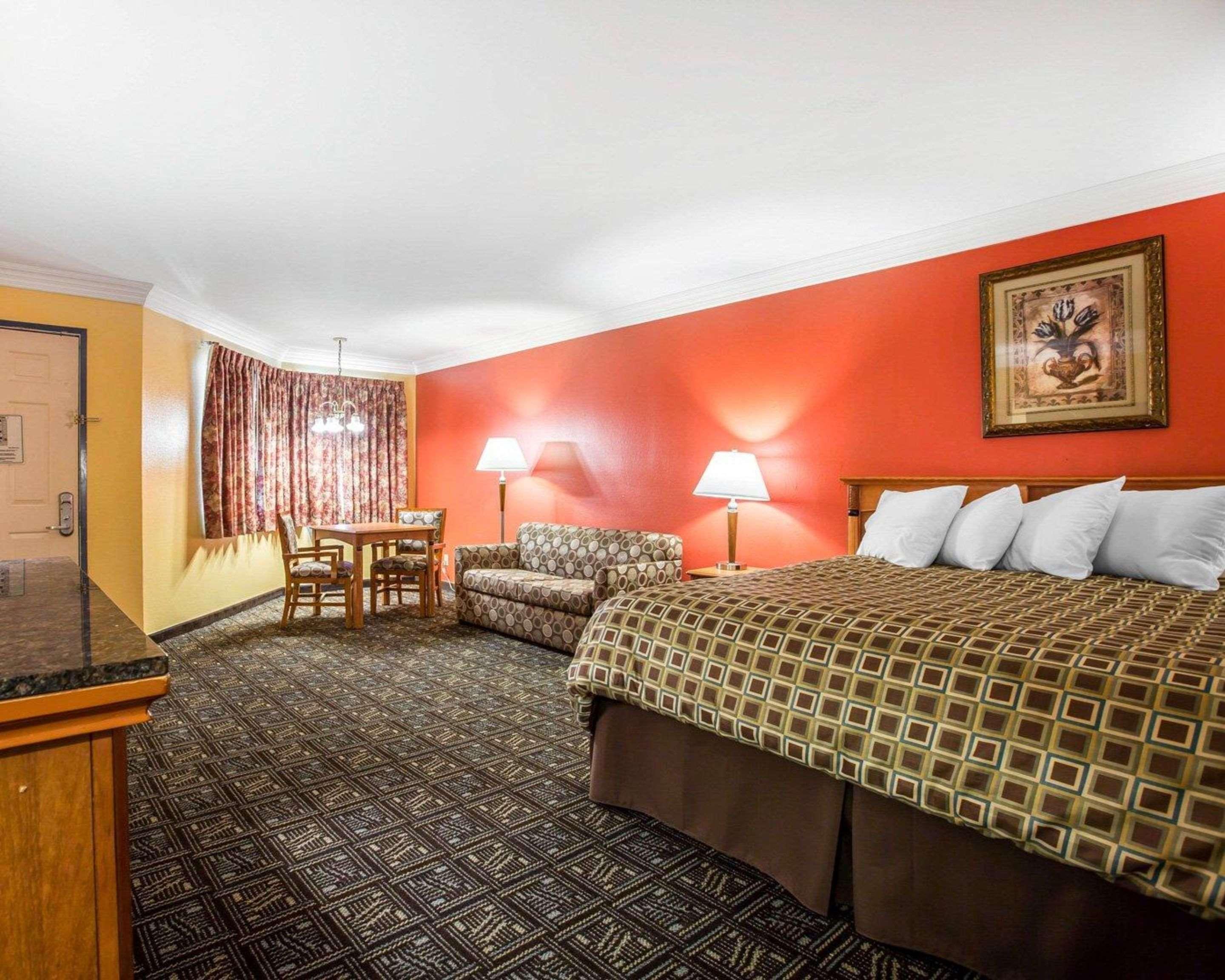 Rodeway Inn Old Town Temecula Esterno foto