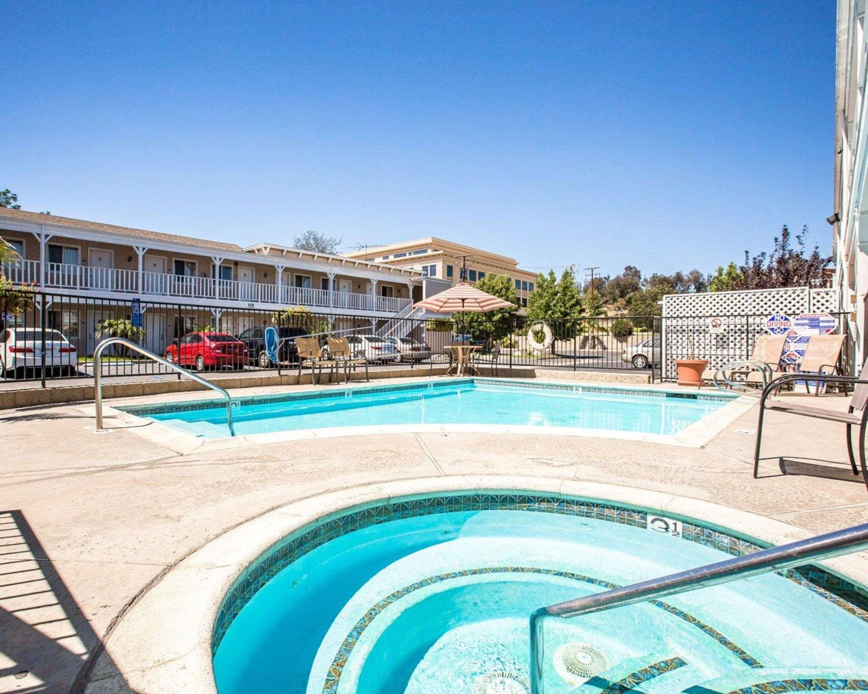 Rodeway Inn Old Town Temecula Esterno foto